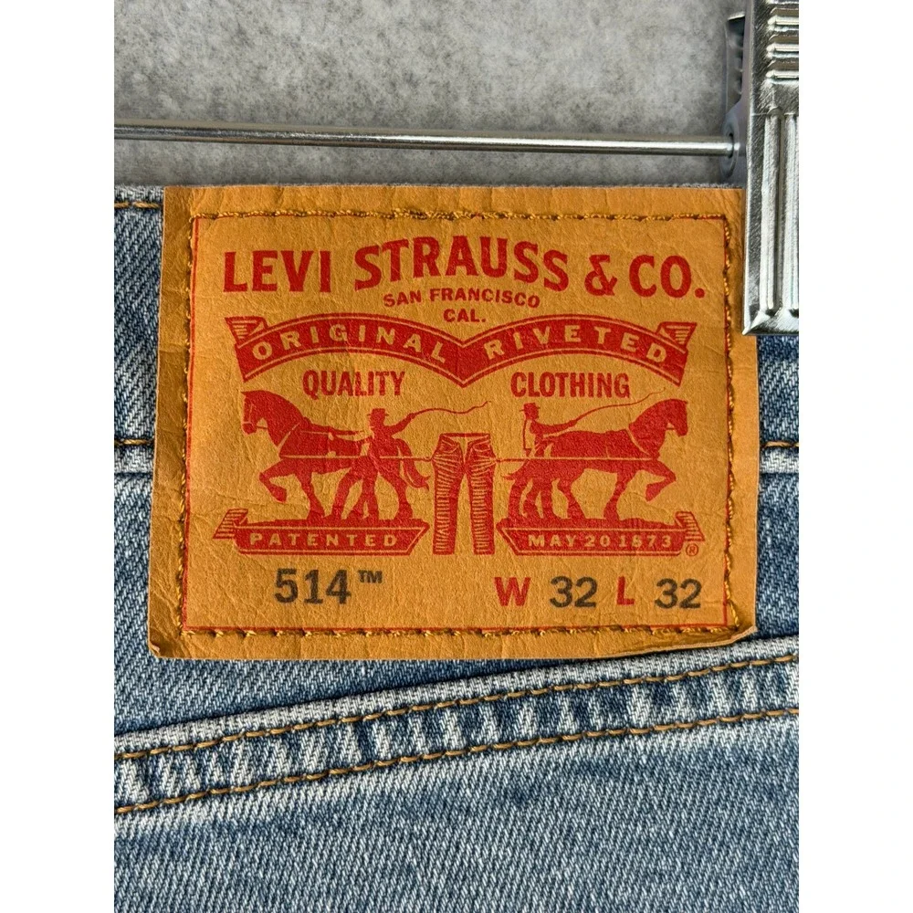 Levis 514 Mens Straight Fit Jeans W32 L32 Light Wash Blue Denim